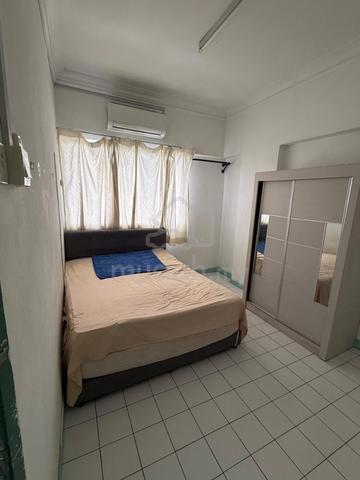 Middle room for rent Seri cendekia condo Taman Connaugh Cheras Kl 1