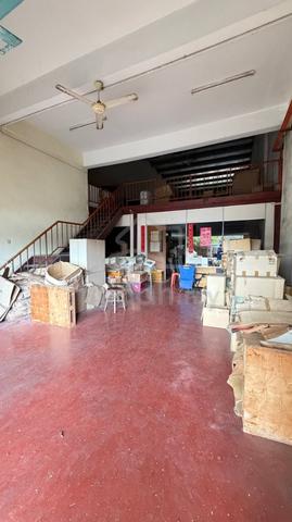 Mount Austin 1.5 Storey Terrace Factory End Lot 1
