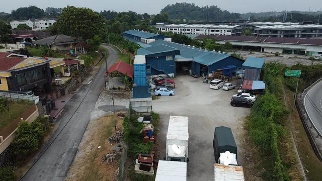 Warehouse industrial near Jalan Rasah & Plus Highway 1