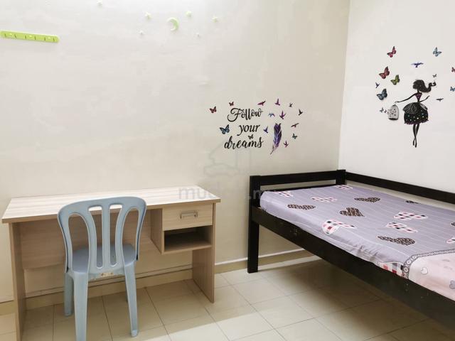 {MEDIUM room} FEMALE unit MENTARI COURT non sharing FULLY FURNISHED 1