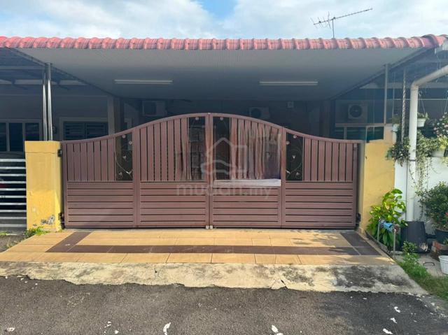 Pengkalan Pertama Single Storey Terrace House 1