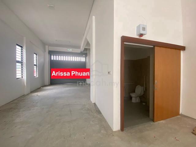 Diamond Valley 3815sf Light industry Batu Maung Well Maintained 4