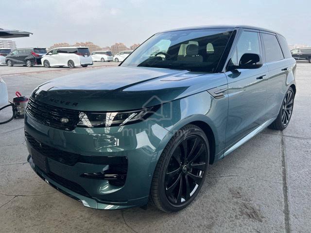 2023 BOOKNOW GIOLA GREEN Range Rover Sport 3.0 - 3