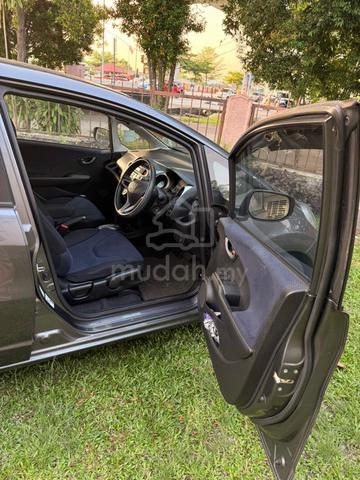 2013 Honda JAZZ 1.5 FACELIFT (A) - 5