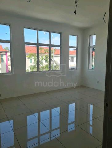 House Below Market Value For Sale @ Hijauan Hills , Simpang Ampat 1