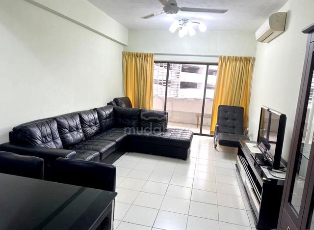 GCB Court 1