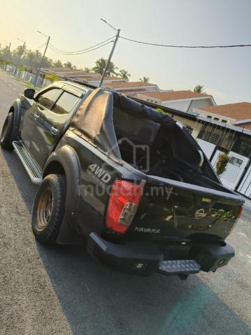 2017 Nissan NAVARA 2.5 SE (AT) (A) - 4