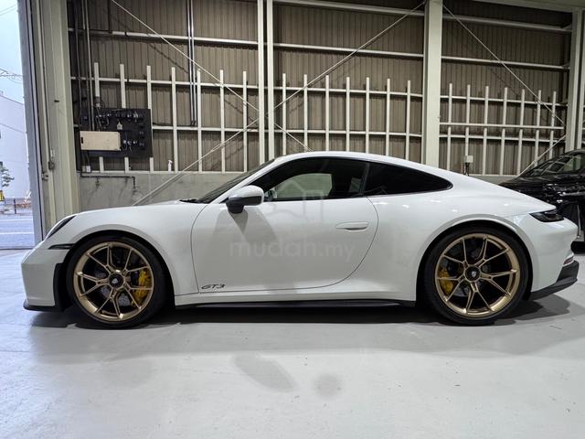 2024 Porsche 911 GT3 Touring MEGA SPEC/300KM ONLY - 3