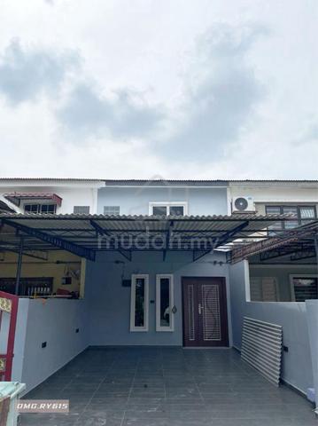 Fully Renovated Taman Desawan Klang 3R2B Double Storey House For Sale 1