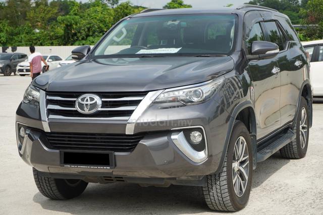 4x4 KING⭐7 SEATER⭐2017 Toyota FORTUNER 2.7 SRZ 4x4 - 2