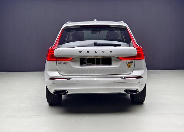 MIL72K2019 Volvo XC60 2.0 T8 INSCRIPTION FSR VOLVO - 4