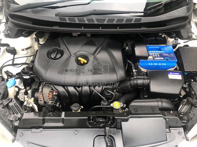 2013 Hyundai ELANTRA 1.8 PREMIUM (A) - 5