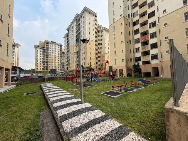 Larkin Idaman Apartment 1