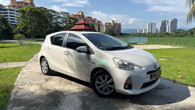 2013 TOYOTA PRIUS C 1.5 (A) Masih Boleh Loan Lagi! - 3
