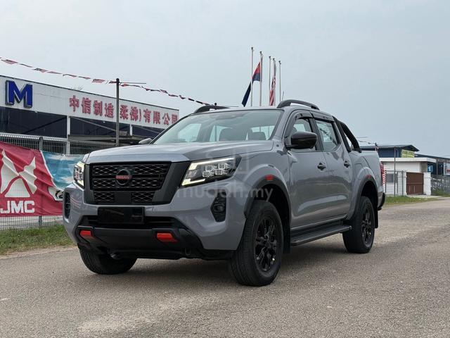 2022 Nissan NAVARA 2.5 PRO-4X (A) - 1