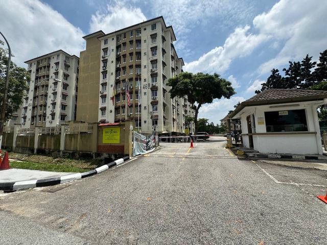 Seri Ixora Apartment 1