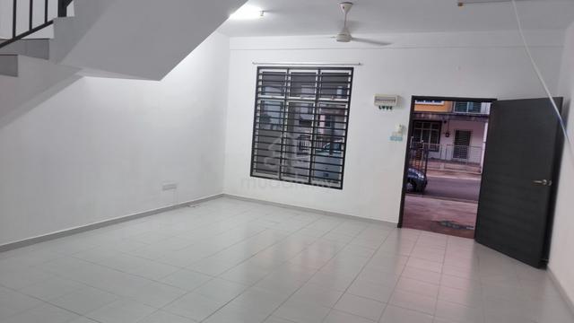2storey taman bukit tambun can add appliances and furnitur 1