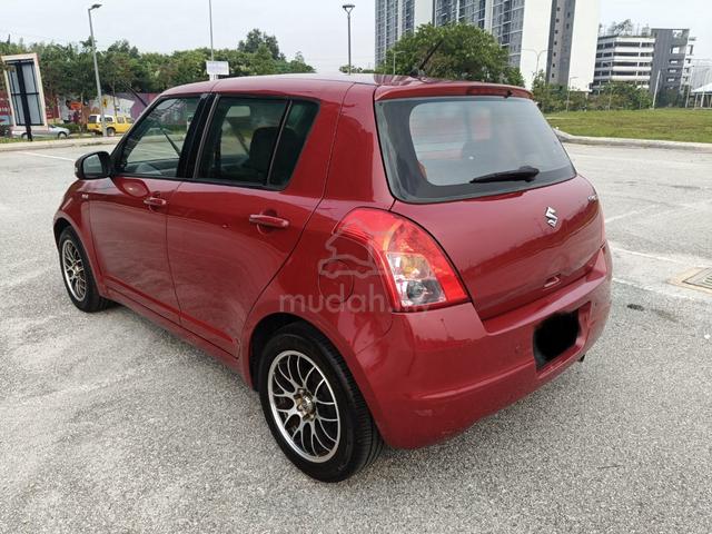 2011 Suzuki SWIFT 1.5 GLX FACELIFT (A) - 4