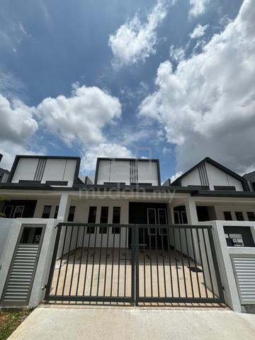 Brand New 1 Storey Terrace J1 Residence Jenderam Dengkil 1