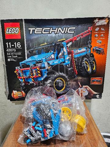 Lego Technic 6 x 6 All Terrain Tow Truck 42070 - Hobby & Collectibles ...