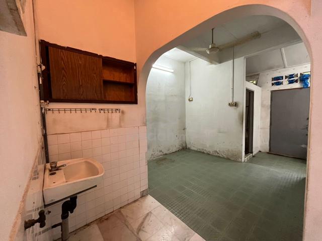 Taman Bukit Sentosa 1 Storey Teres Full Loan near Templer Family Store 1
