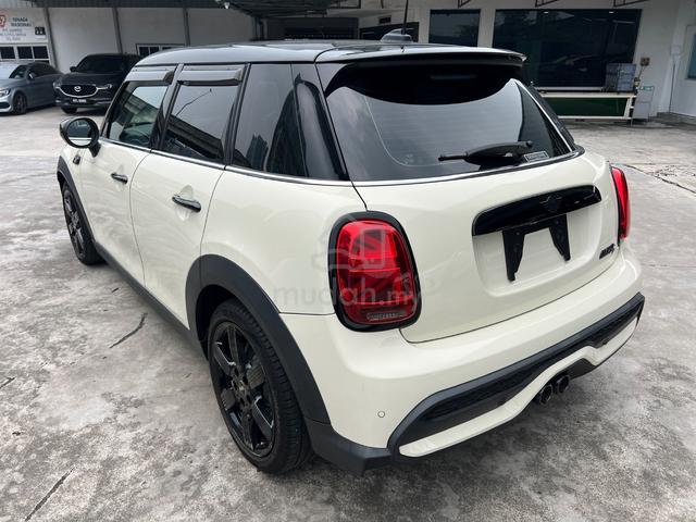 YEAR END PROMOTION mini COOPER S 2.0 5 DOOR F55 - 4