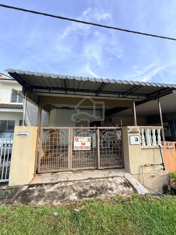 Taman Bukit Bidor double storey terrace house 1