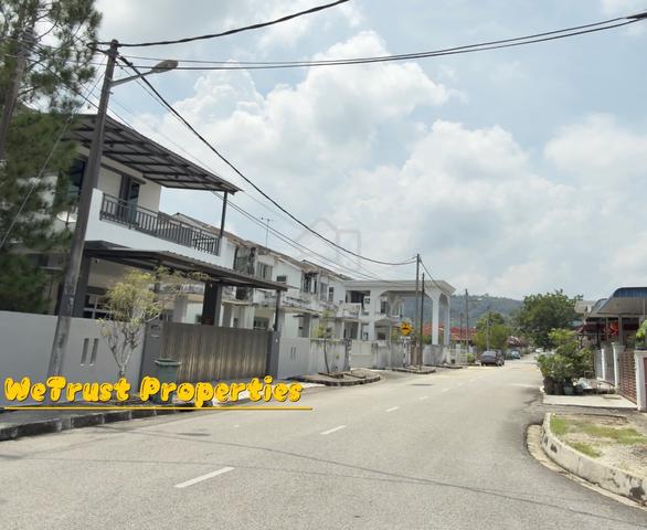 Rare Super Long 105 feet | 2 Storey Bungalow House Taman Gamelan Indah 1