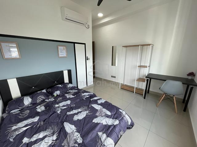 SKS Habitat Larkin Room For Rent Bus to Ciq Female Unit 1