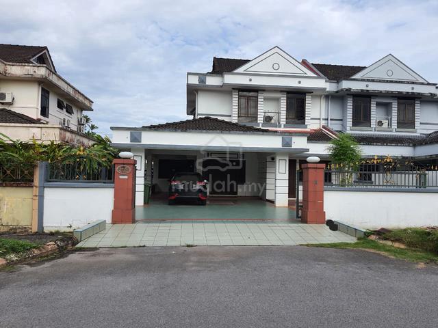 Tabuan Lovers,2 & 1/2 Storey Semi Detached,Super Town Area,Kuching 1
