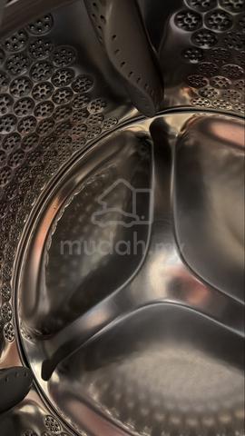Carousel Image