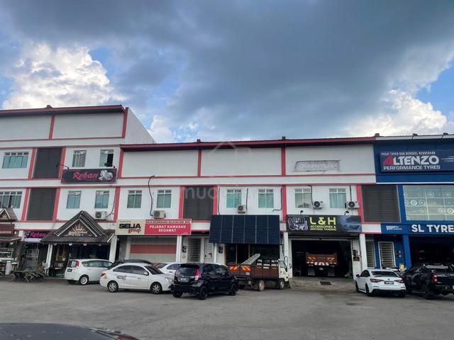 Shop lot 1