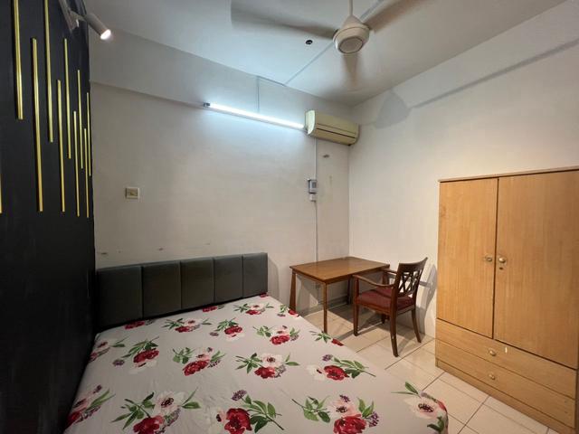 Male Single Room @ Istara Condo Sek 52 PJ, walk to LRT, BAC, Plaza 33 1