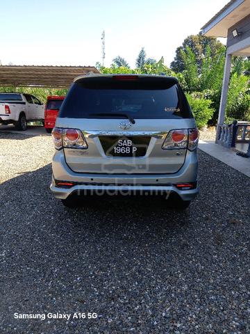 2013 Toyota FORTUNER 2.5 G TRD SPORTIVO VNT - 4