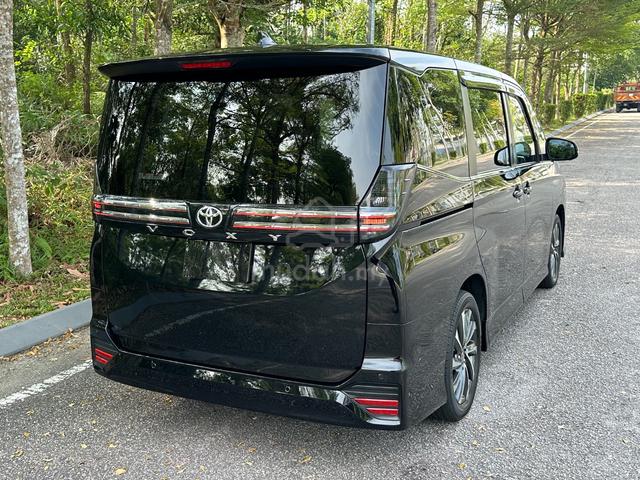 2022 Toyota Voxy 2.0 S-Z HIGH SPEC✅ 9k KM Mileage✅ - 5