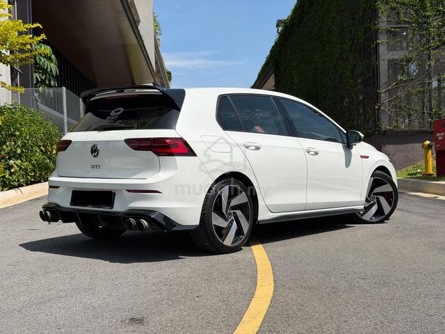 2023 Volkswagen GOLF GTI IQ DRIVE (FWD) 2.0 (A) - 4