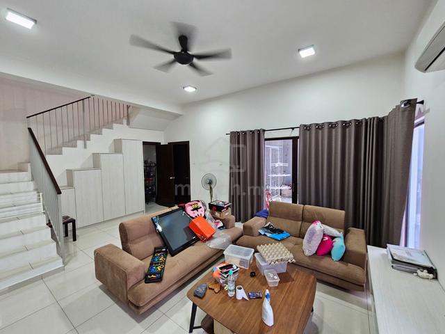 Jade Hills, Kajang @ 3 Storey Semi-D , Beautiful renovated 1