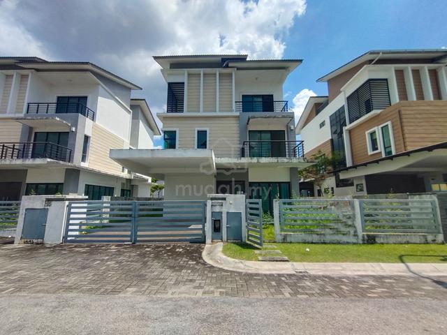 Tiger Lane Enclave Residence 3 Storey Bungalow 1