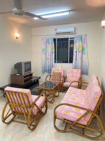 Permai Lake View Apartment 4