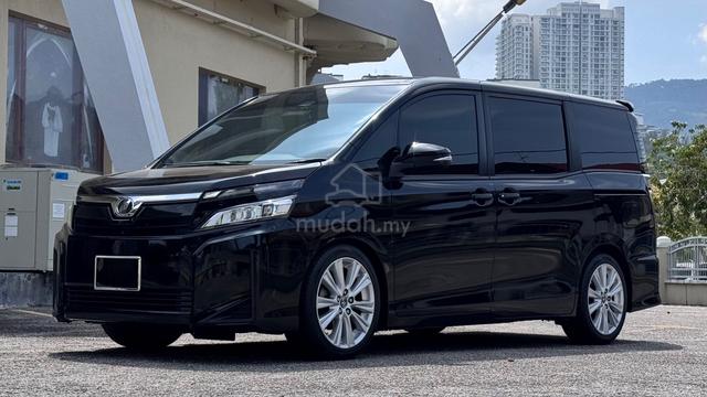 2019 Toyota VOXY 2.0 X (A)*Great Condition - 1