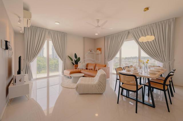 Month 1.4K @ 2-3 Room Near Midvalley - Besides LRT/MRT/KTM | Furnished 1