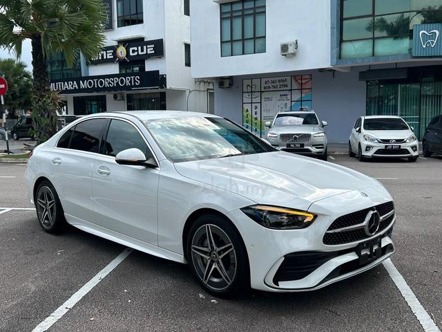 5A 10k KM‼️2022 Mercedes Benz C-200 AMG - 1