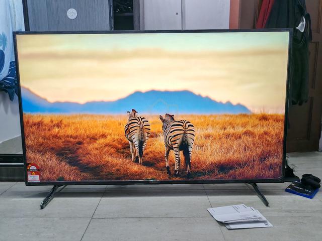 2025 Sony 65 Google 4k UHD Tv - photo 2 of 6