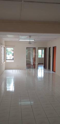saujana apartment 1
