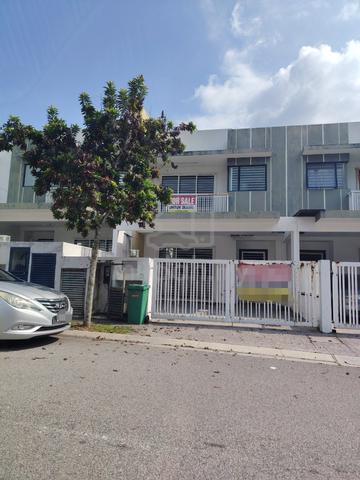 Two Storey Terrace Bandar Puteri Bangi 1