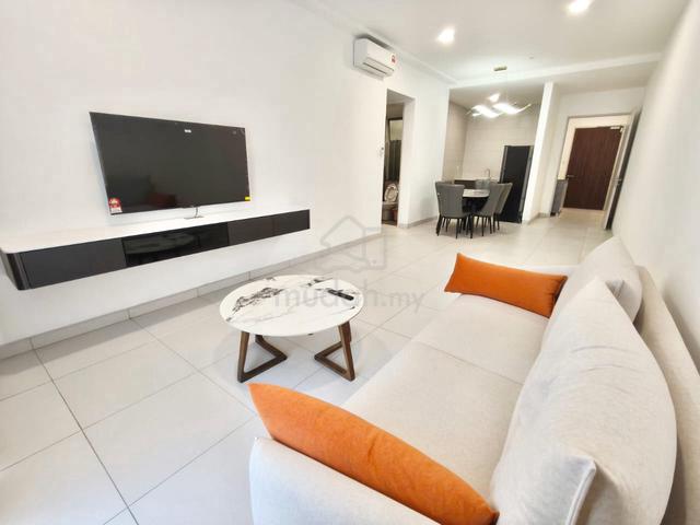 Renna Residence @ The NorthBank 1