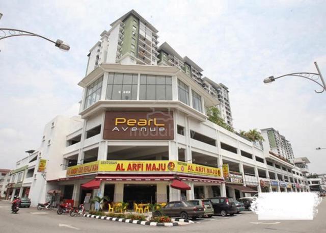 Pearl Avenue 1