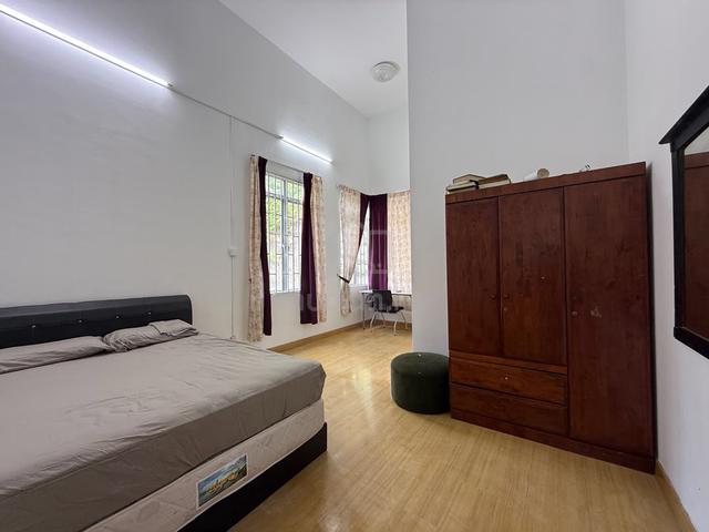 FULLY FURNISHED! Ensuite Room @ Impian Makmur, Saujana Impian, Kajang 1