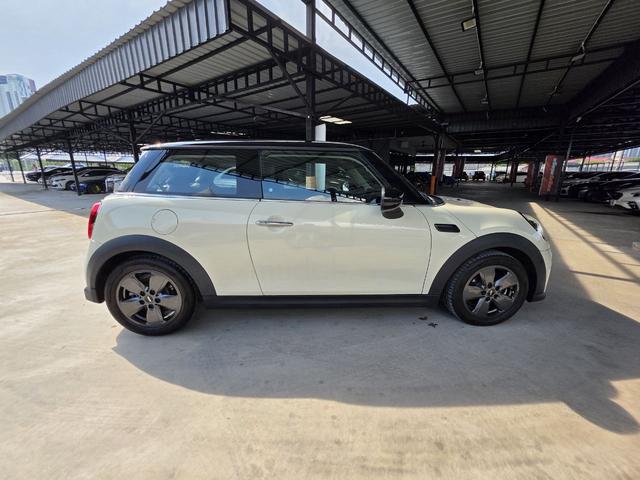 BESTBUY Mini COOPER 1.5 Turbo EHandbrake 16kMIL - 3