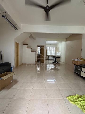 Ehsan Jaya 2 Storey House 20x60ft Simple Reno 24hr Security Near Aeon 2